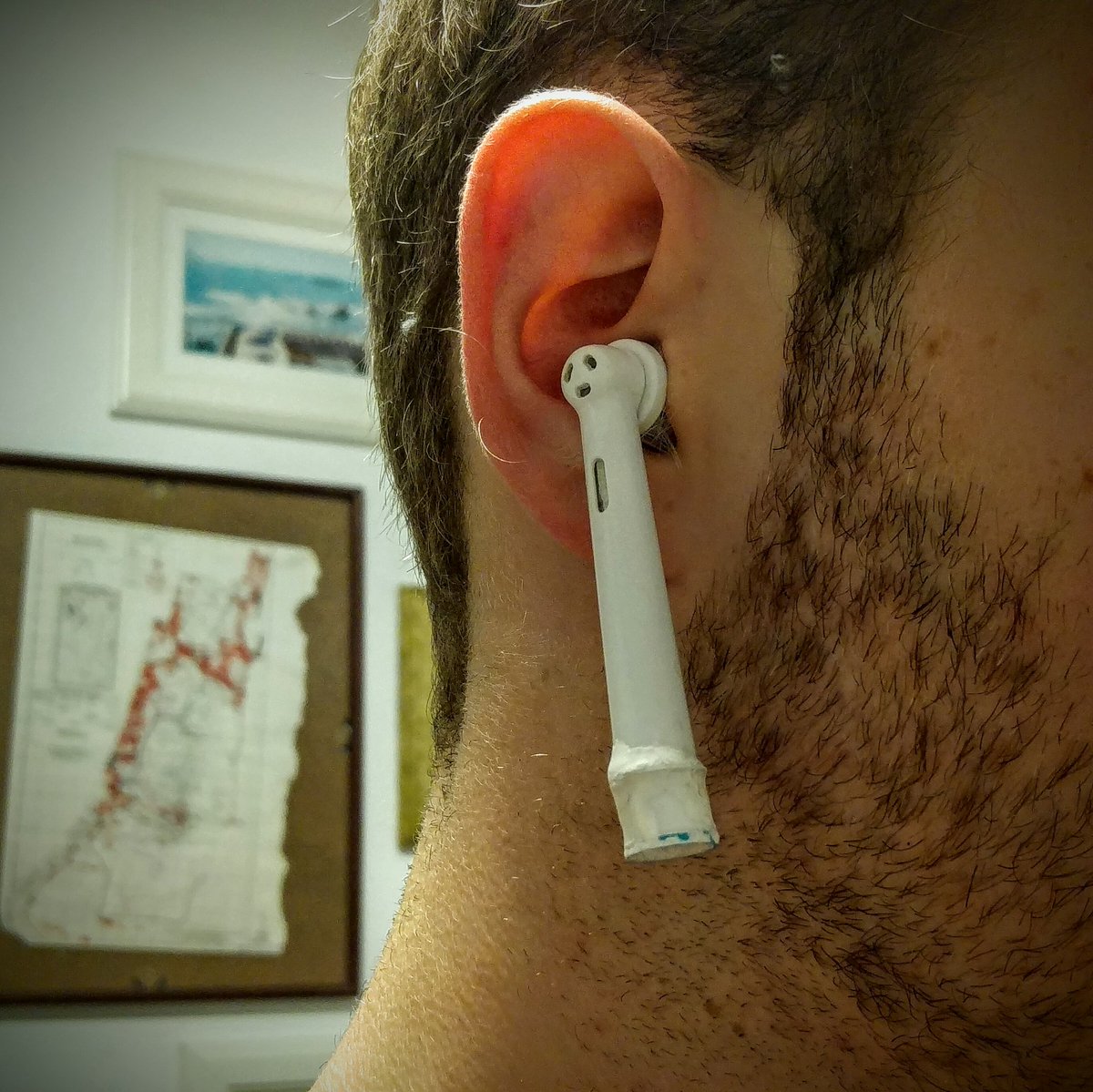 Беспроводные наушники AirPods для iPhone